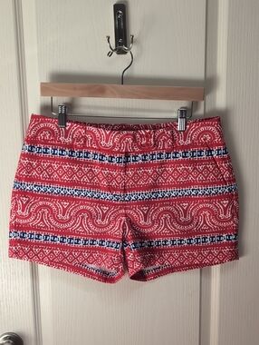 Vineyard Vines Red Patterned Women’s Shorts with Blue & White Accents